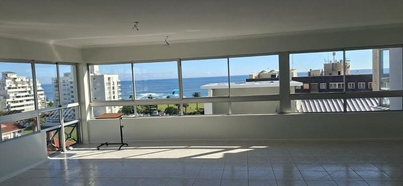 To Let 2 Bedroom Property for Rent in Sea Point Western Cape